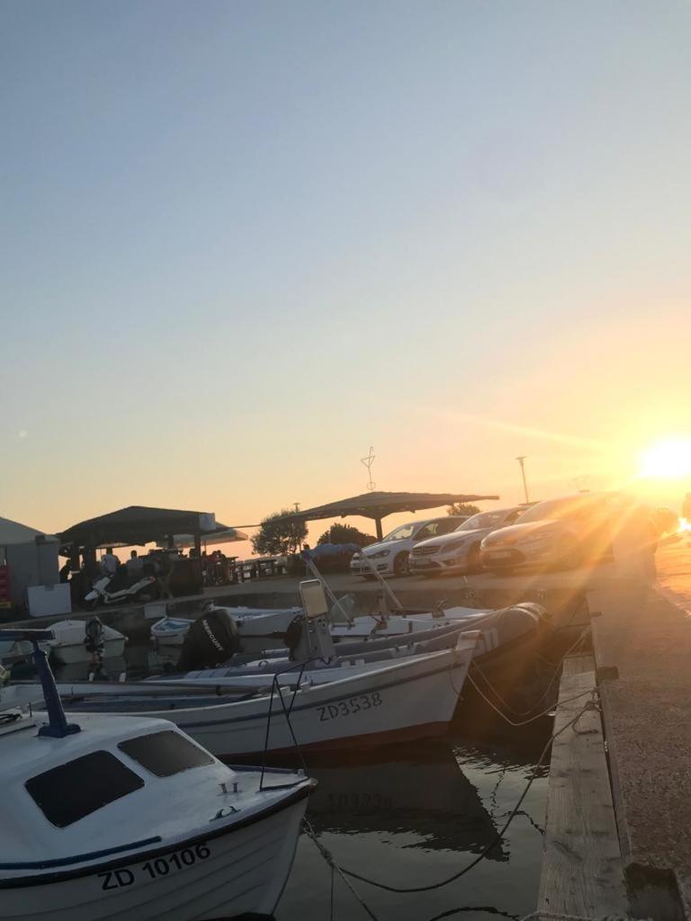 Apartments Zadar Nin Anton I Martina 브르시 객실 사진