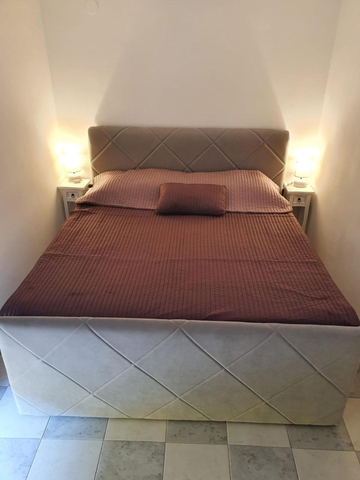 Apartments Zadar Nin Anton I Martina 브르시 객실 사진